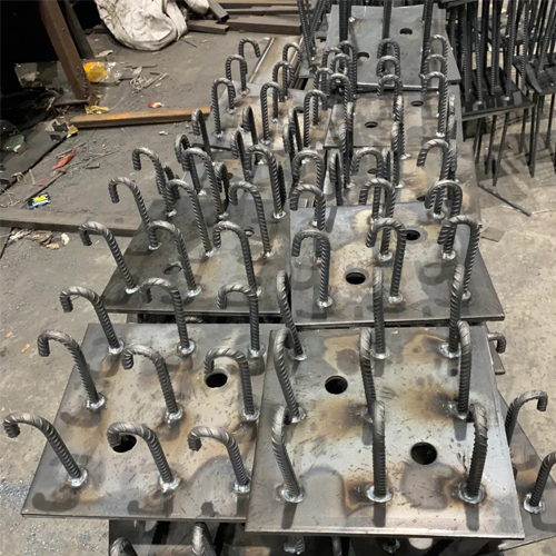 图纸中如何确定杭州预埋件的位置？